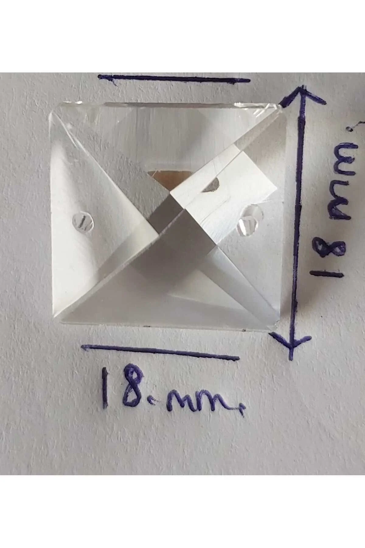 18 Mm Seffaf Kare Plaket Avize Taşı 15 Adet